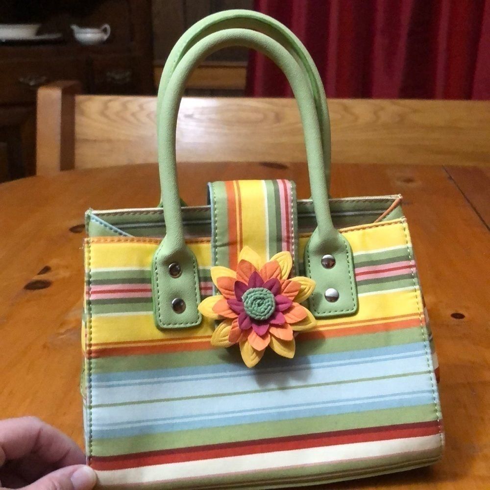 Sisters by Longaberger mini purse